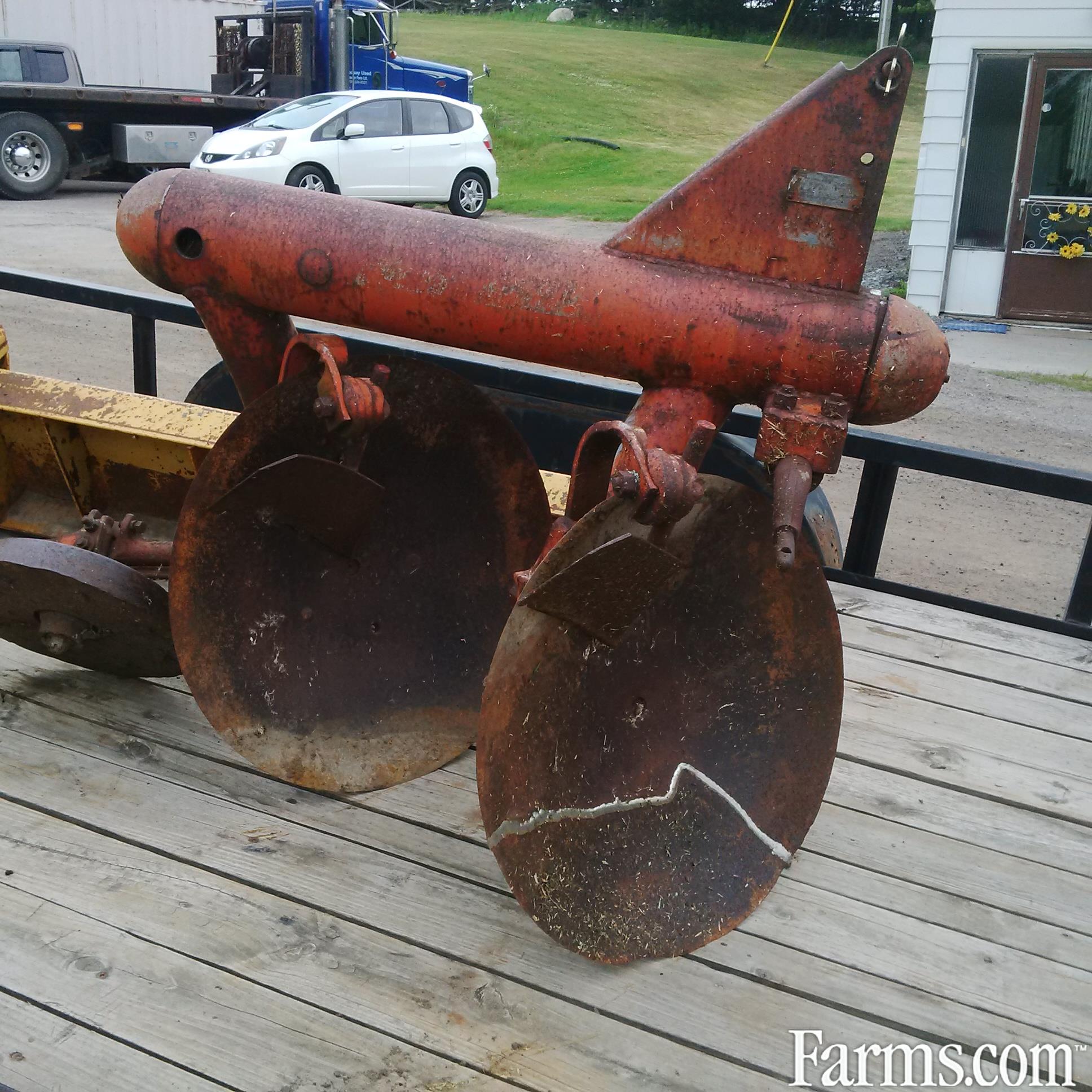2 Bottom Disc Plow for Sale