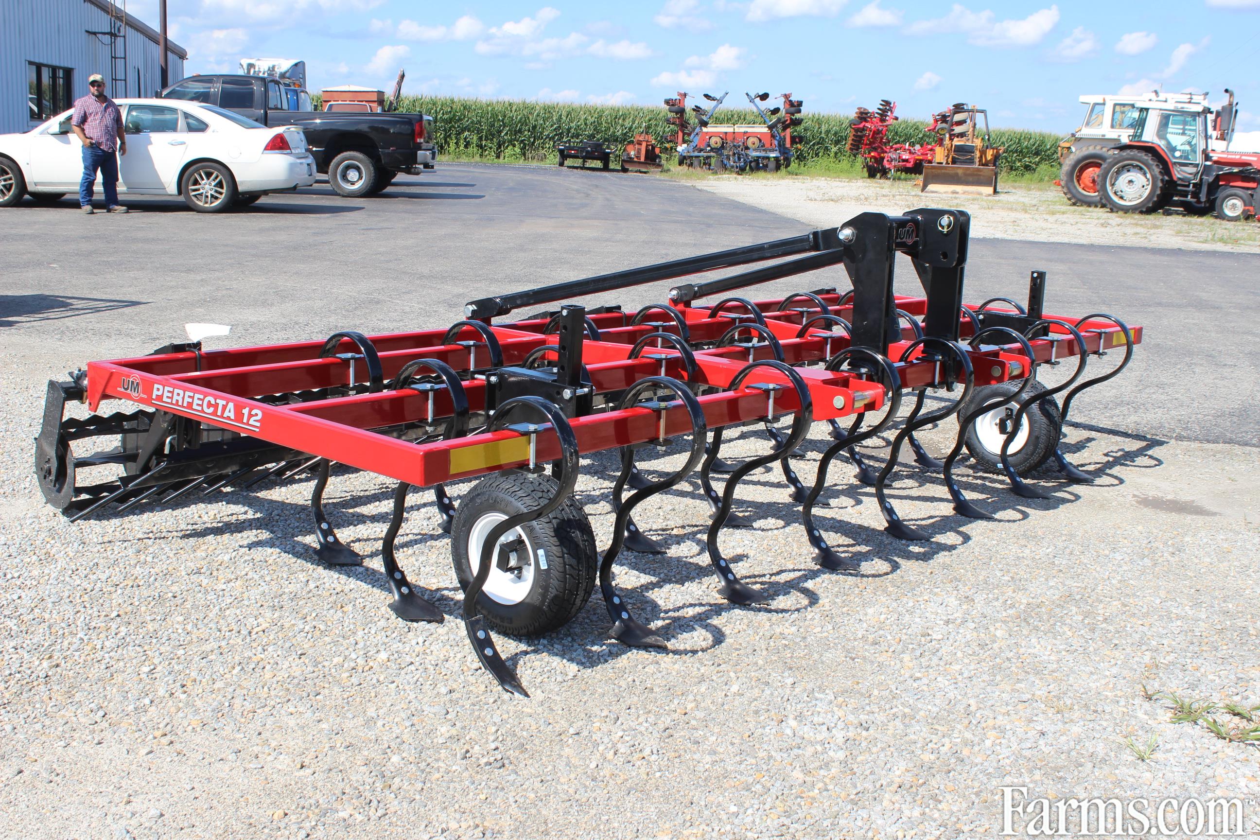 *NEW* 12 ft. Unverferth Perfecta Model 12 Field Cultivator for Sale