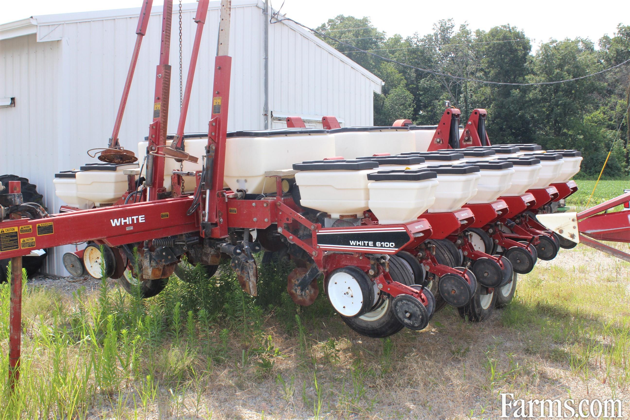 White 6100 Planters for Sale