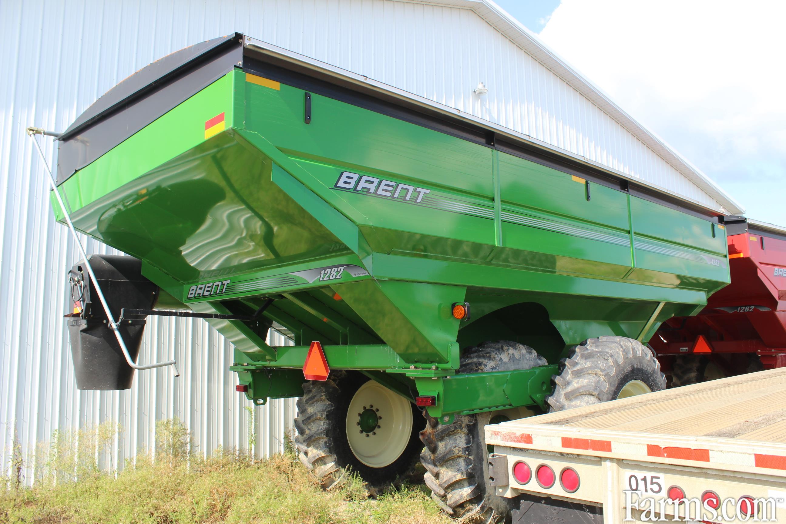 Brent 2011 1282 Grain Carts for Sale