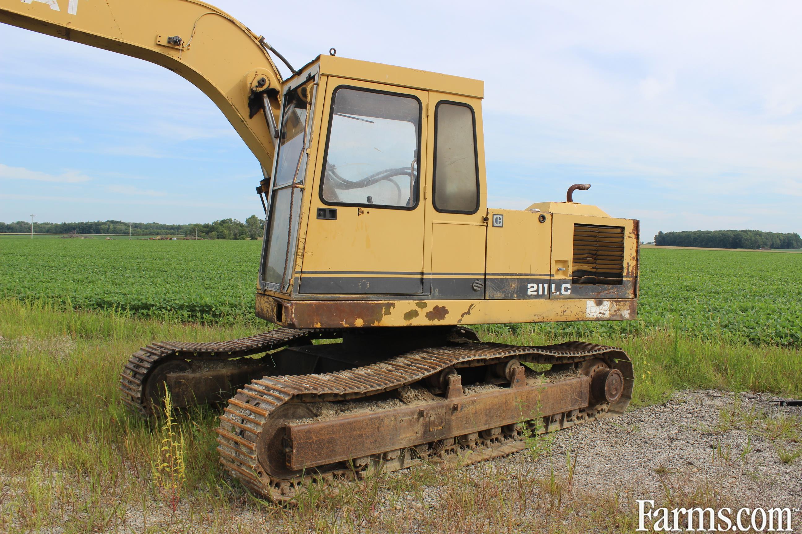 Caterpillar 1987 211LC Excavators for Sale