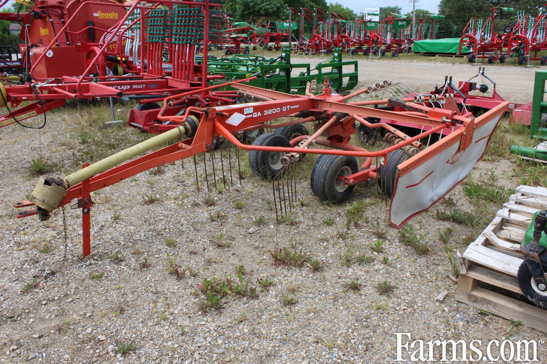Kuhn GA3200GT Rakes / Tedders for Sale