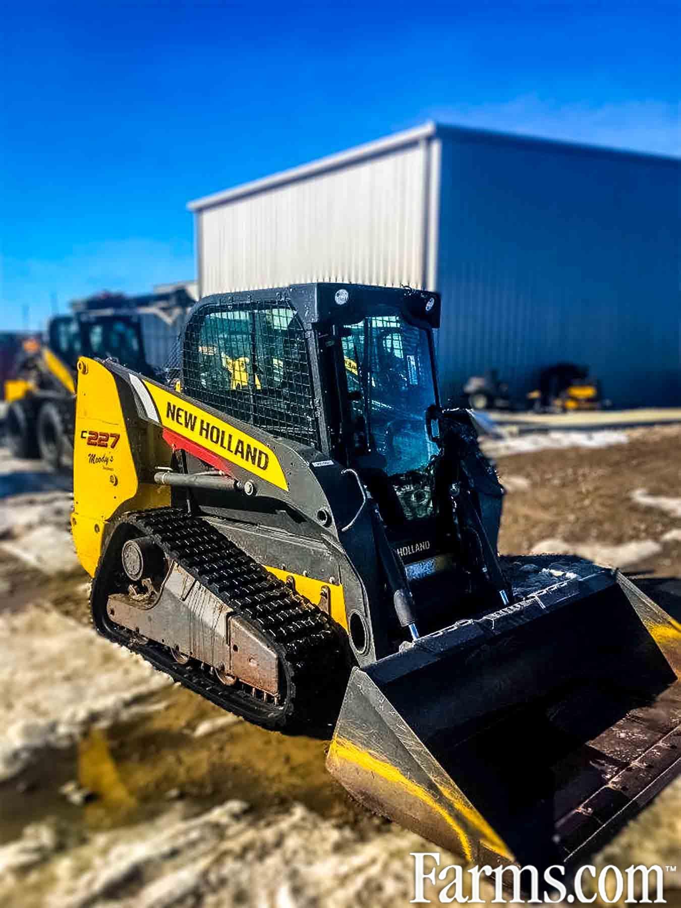 2013 New Holland C227 Skid Steer for Sale