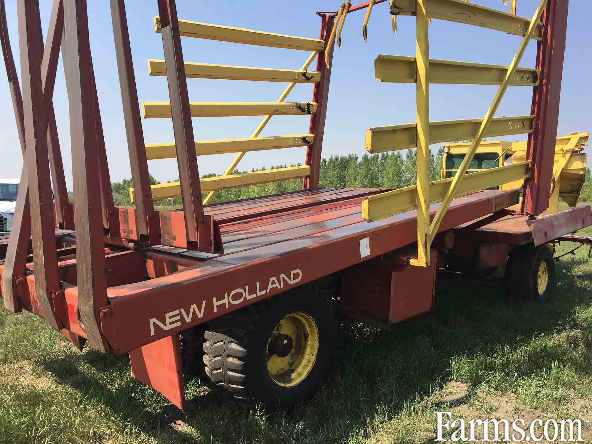 1980 New Holland 1069 Bale Wagon / Retriever for Sale