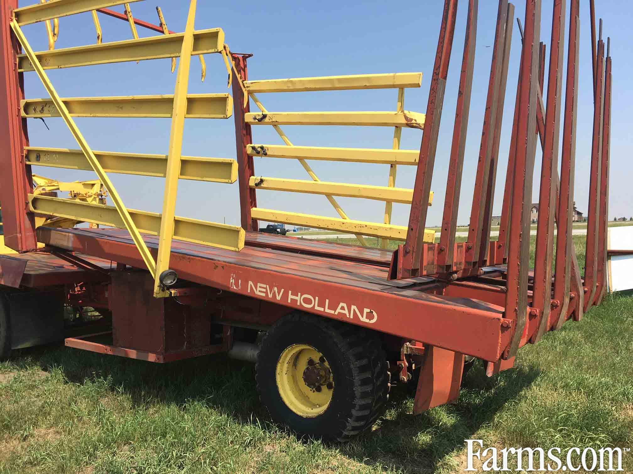 1980 New Holland 1069 Bale Wagon / Retriever for Sale