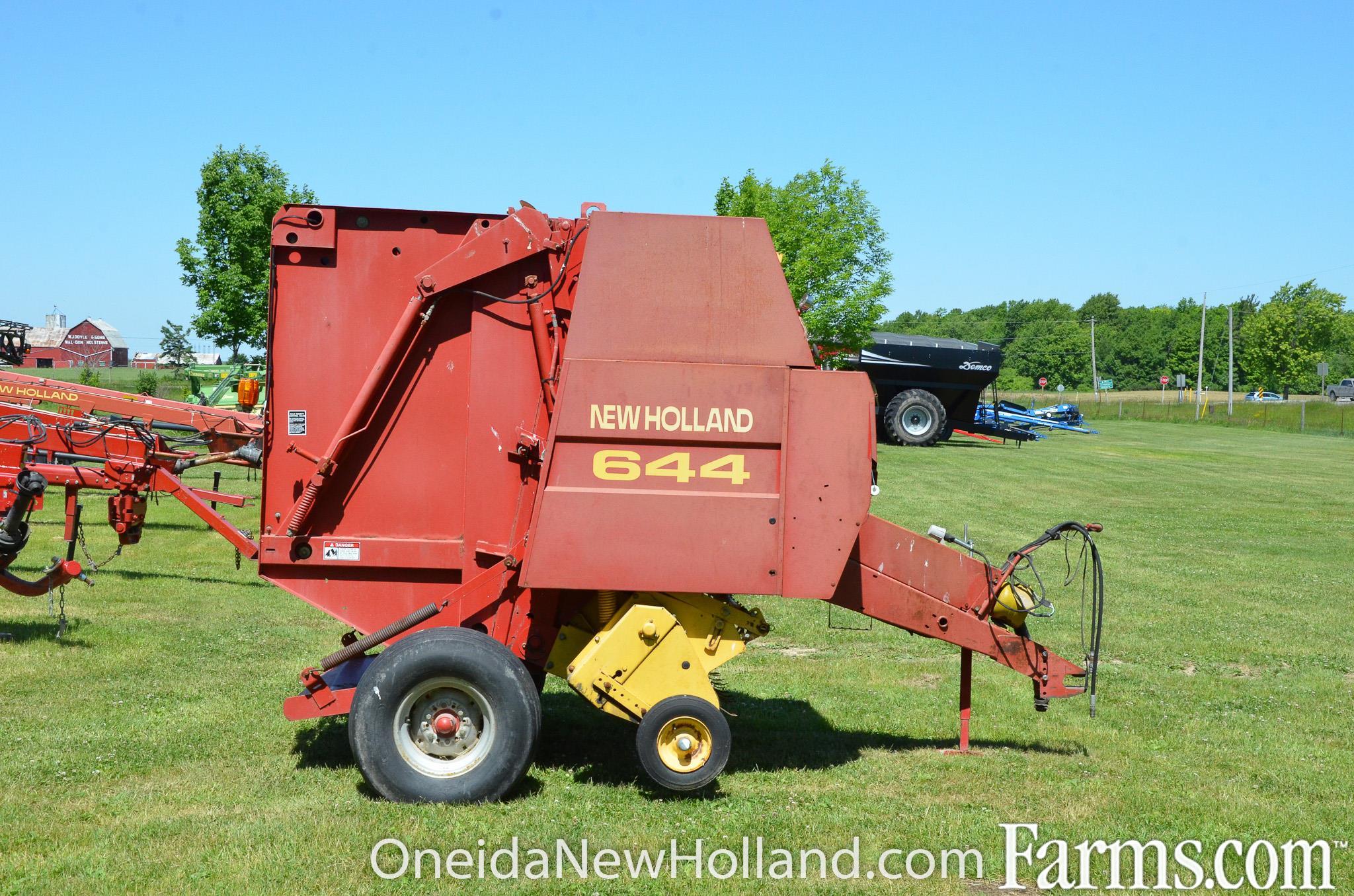 New Holland 1996 644 Balers - Round For Sale | USFarmer.com