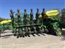 John Deere 2021 1795 Planters