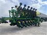 John Deere 2019 1795 Planters