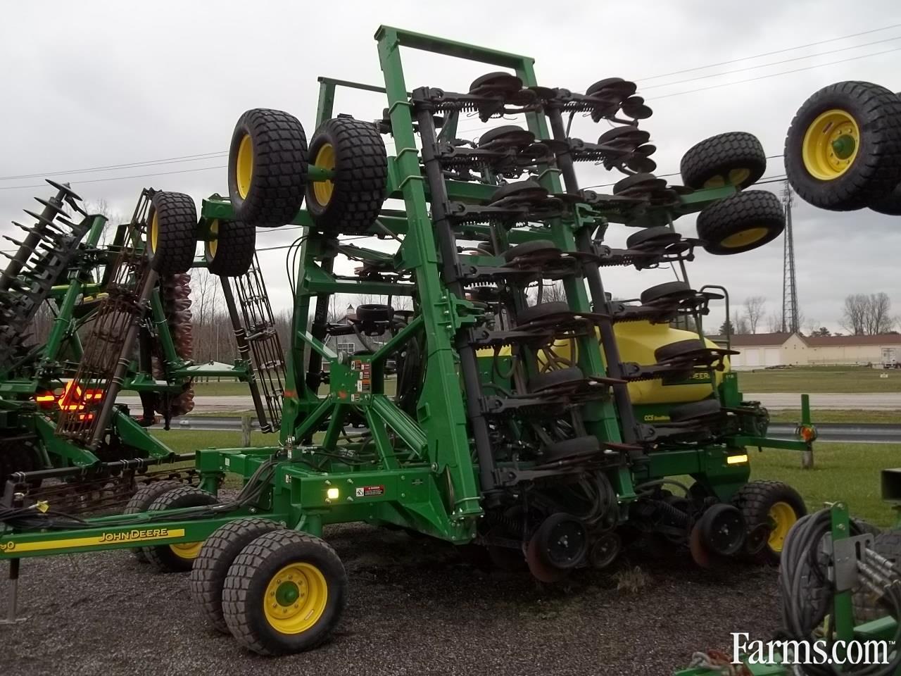 2012 JOHN DEERE 1990CCS Air Seeder / Air Cart for Sale