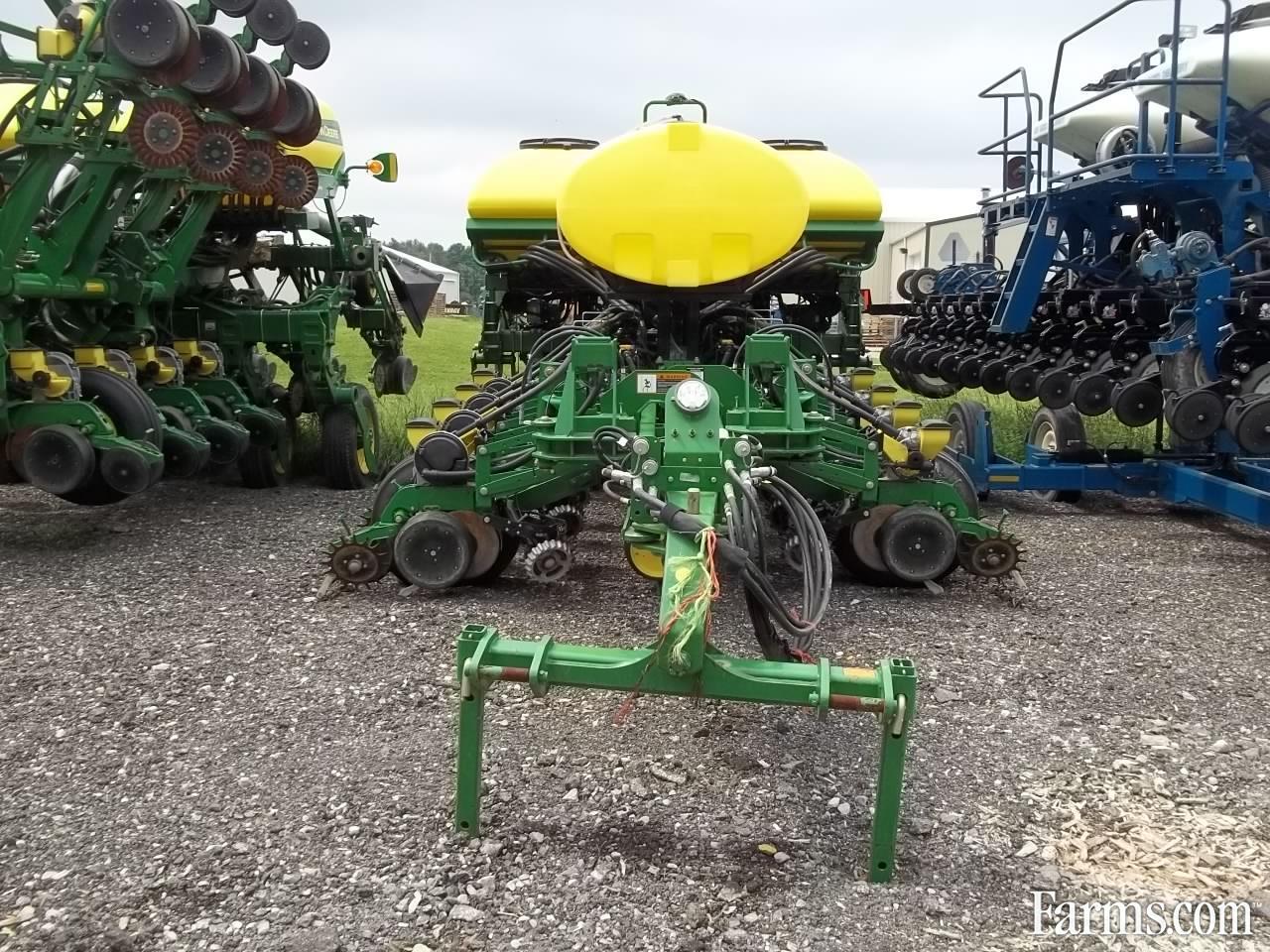 2012 JOHN DEERE 1770NT Planter for Sale