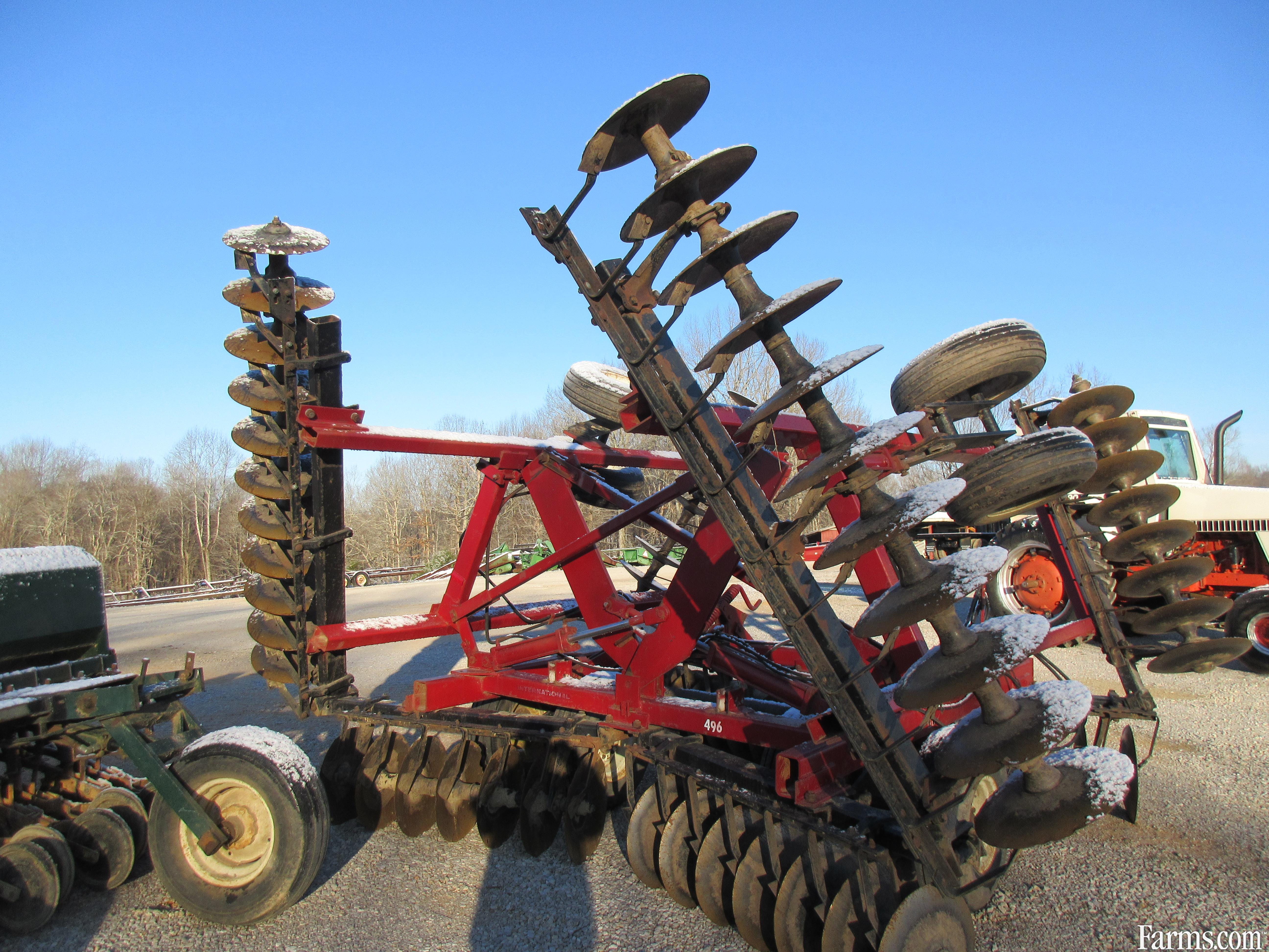 International 1983 496 Discs for Sale