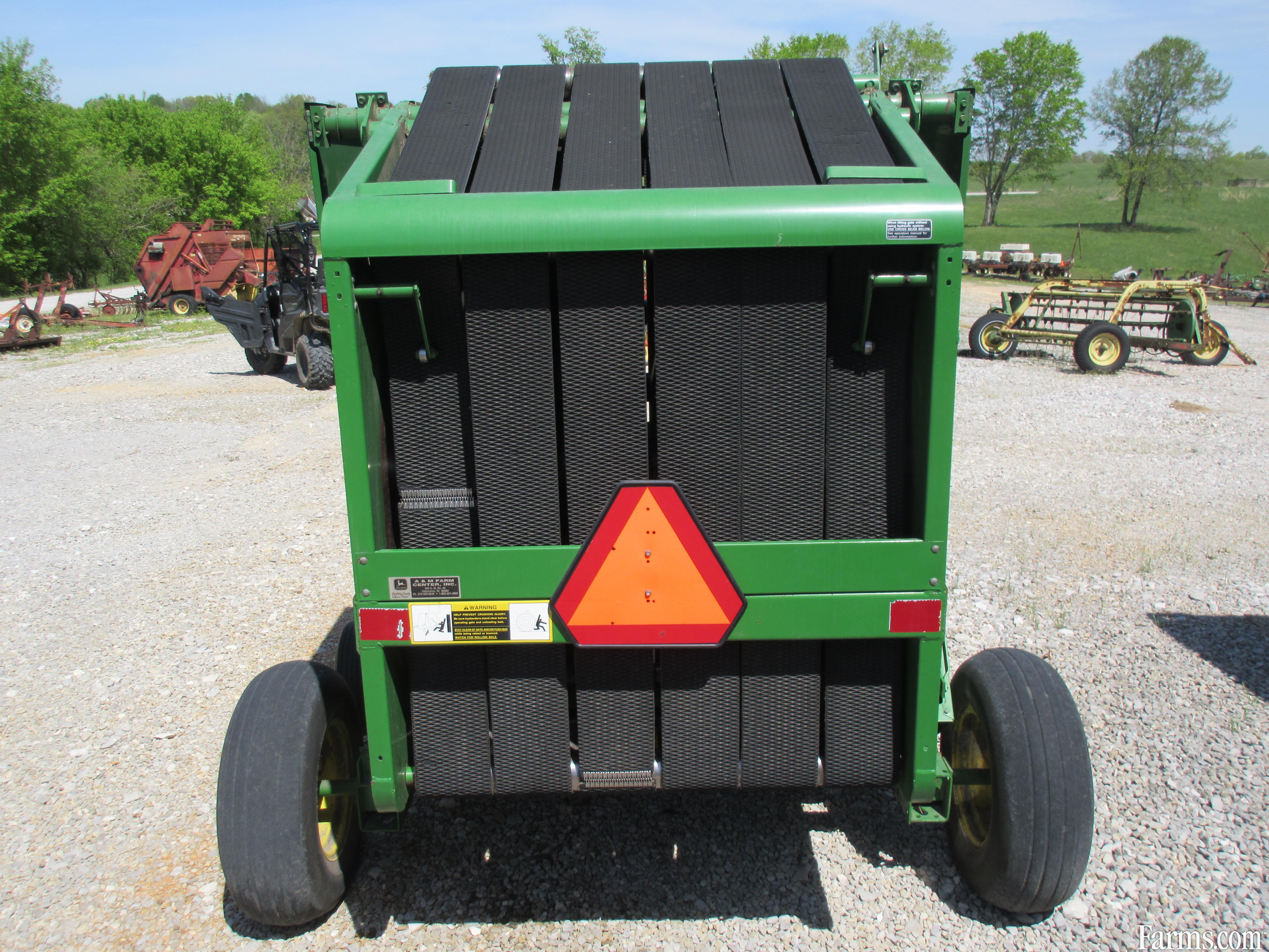 John Deere 335 hay roller for Sale