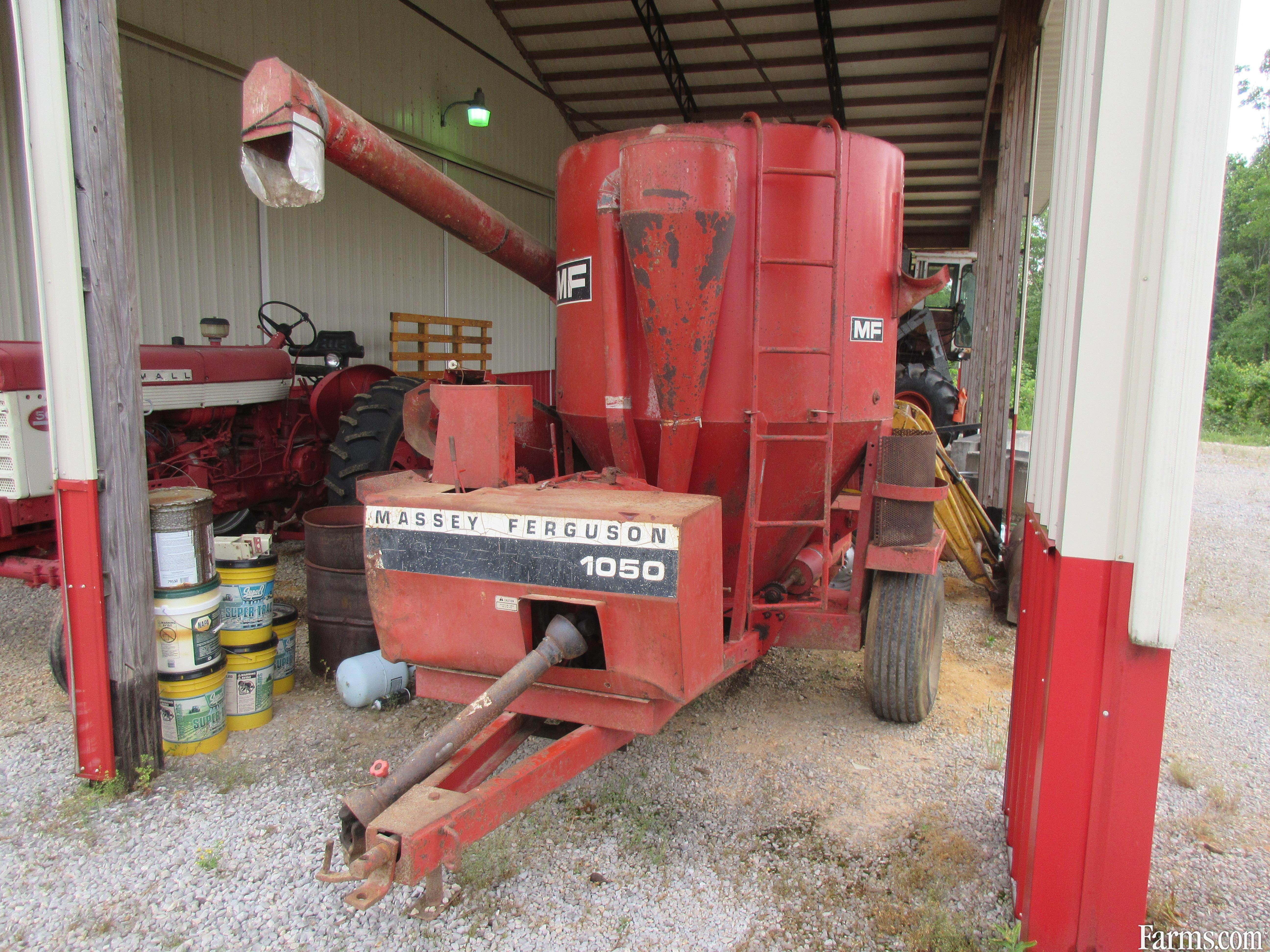 Massey Ferguson 1050 Feed Grinders / Mixers for Sale