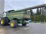 John Deere 2015 S670 Combines