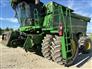 John Deere 2013 S680 Combines