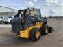 John Deere 2019 330G Skid Steers