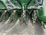 John Deere 2012 606C Headers - Corn