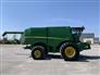 John Deere 2013 S690 Combines
