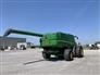 John Deere 2013 S690 Combines