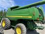 John Deere 2010 9570 STS Combines
