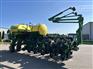 John Deere 2017 1775NT Planters