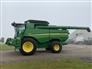 John Deere 2013 S660 Combines