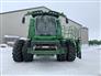 John Deere 2016 S670 Combines
