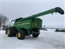 John Deere 2016 S670 Combines