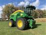 John Deere 2022 8400 Forage Harvesters