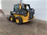 John Deere 2015 320E Skid Steers