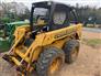 John Deere 2000 250 Skid Steers