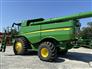 2022 John Deere S770