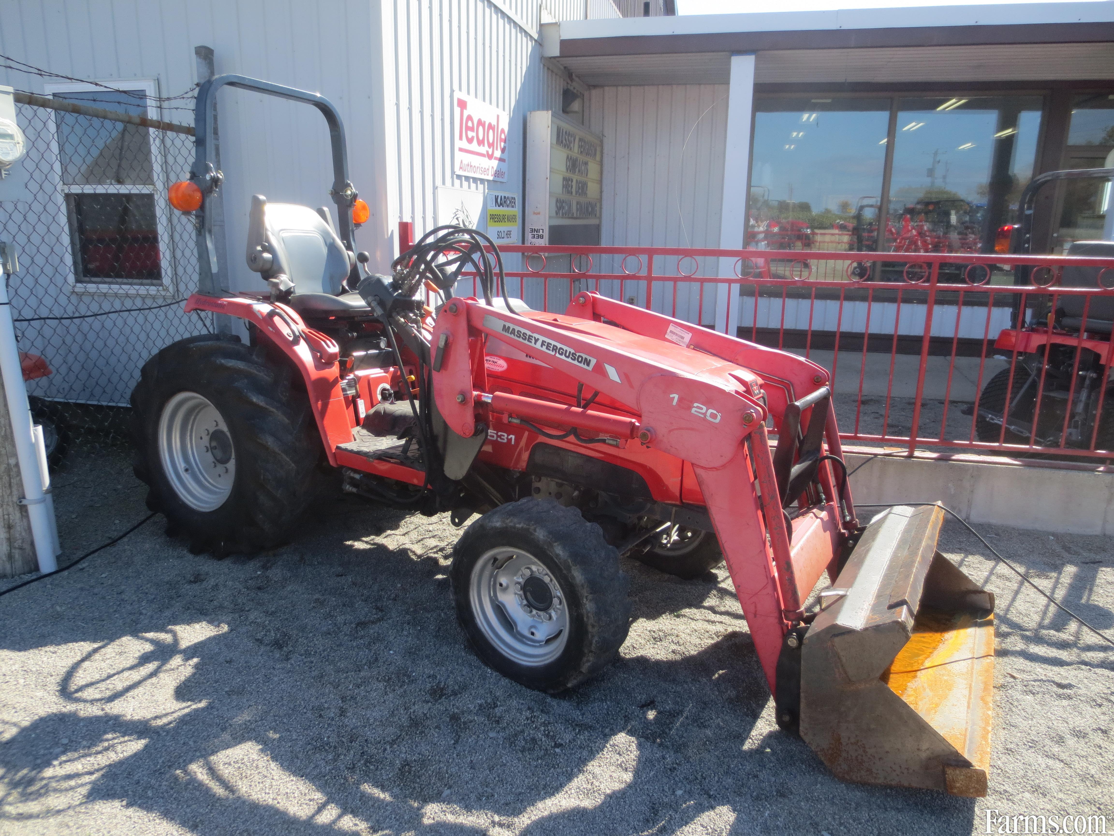 Massey Ferguson 2010 1531 Loader Tractors for Sale