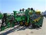John Deere 2010 DB60 Planters