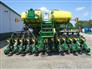 John Deere 2010 DB60 Planters