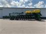 John Deere 2023 1775NT Planters