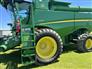 2022 John Deere S760
