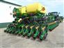 John Deere 2022 DB60 Planters