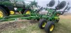 John Deere 2022 2100 Plows / Rippers