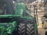 John Deere 2016 S680 Combines