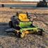 John Deere 2015 Z425 Riding Lawn Mowers