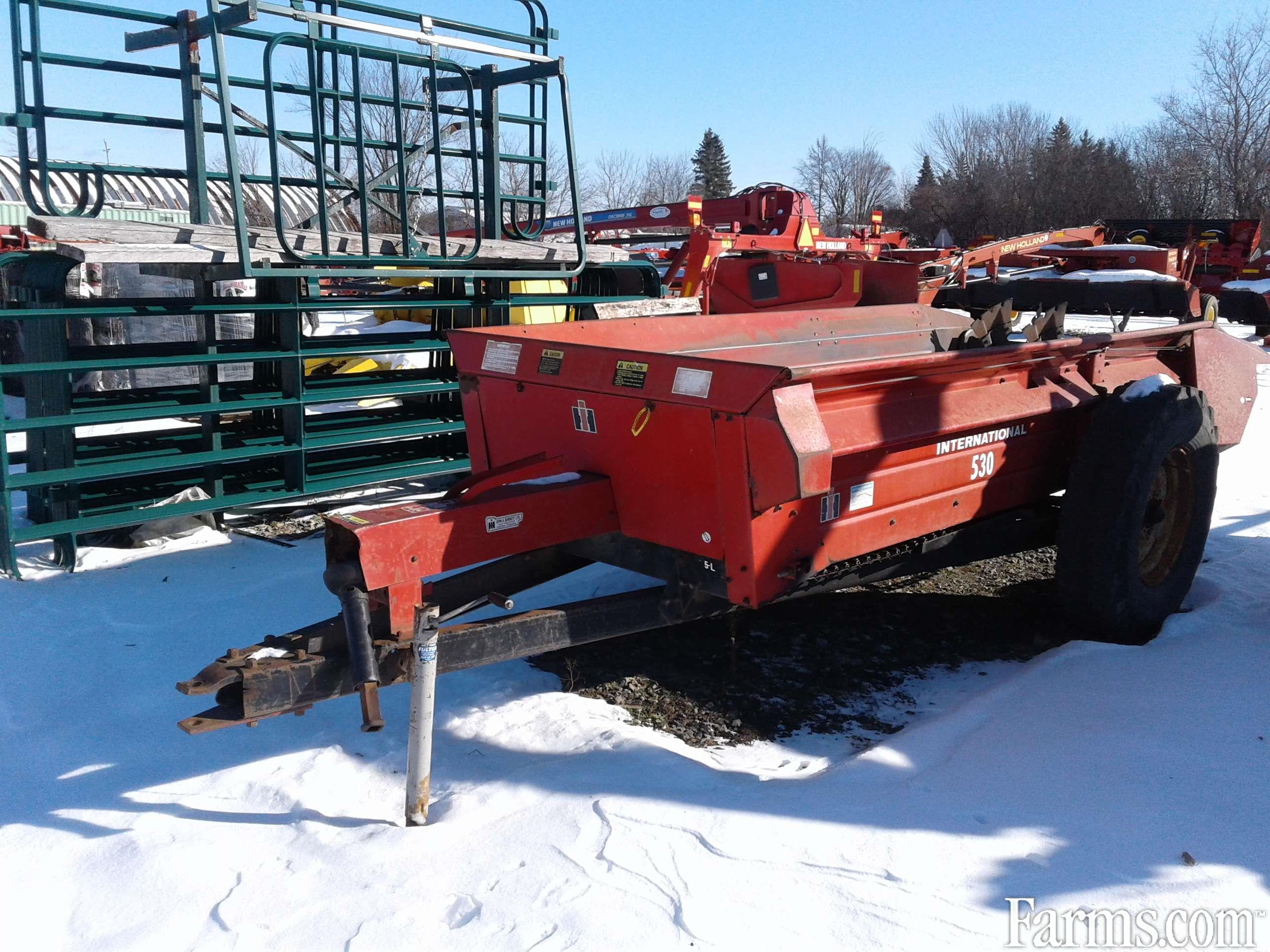 International 530 Manure Spreader for Sale