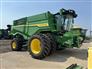 John Deere 2023 X9 1100 Combines