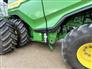 John Deere 2024 X9 1000 Combines