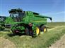 John Deere 2017 S670 Combines