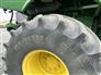 John Deere 2015 S690 Combines