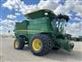 John Deere 2017 S690 Combines