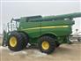 John Deere 2016 S680 Combines