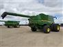 John Deere 2018 S790 Combines