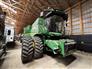 John Deere 2015 S680 Combines
